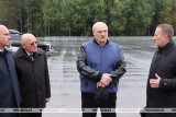 Фото: Александр Лукашенко посетил мемориальный комплекс "Хатынь"