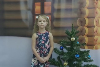 Фото: "Читаем стихи Деду Морозу". Ксюша Пацко, 6 лет, г. Лида (видео)