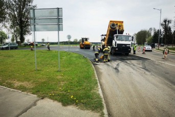 Фото: Фотофакт: в Лиде ведется ремонт дорог
