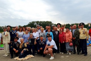 Фото: Белорусские моряки, живы вы, хоть у вас нет моря…