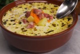 Фото: Нежный и сытный обед за полчаса: рецепт картофельного сливочного супа с колбасой Фото: Нежный и сытный обед за полчаса: рецепт картофельного сливочного супа с колбасой