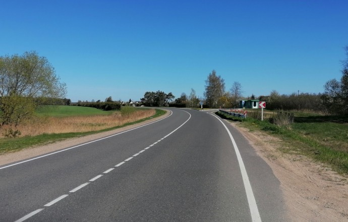 Фото: От Спорковщизны до Верх-Лиды, от Рулевич до Ваверки. Какие участки местных дорог планируется отремонтировать в этом году?