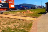 Фото: У торгового центра LidaPark строится новая пешеходная дорожка