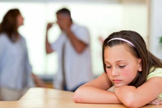 Фото: Почему подросток не хочет общаться с родителями?