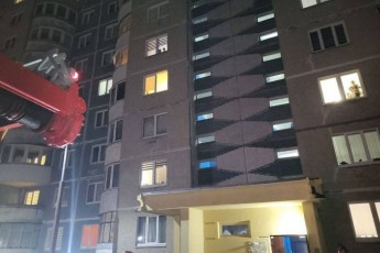 Фото: В Лиде на улице Тухачевского горела входная дверь в подъезде жилого дома Фото: В Лиде на улице Тухачевского горела входная дверь в подъезде жилого дома