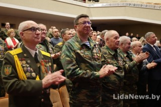 Фото: Праздничная концертная программа «Славься, армия родная!»