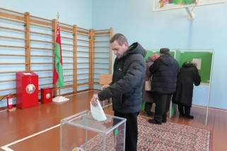 Фото: «Мы хотим, чтобы Беларусь по-прежнему процветала», – говорят избиратели