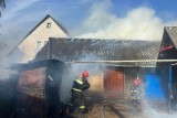 Фото: В городе Березовка горела хозяйственная постройка