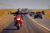 Фото: Лето – время повышенной опасности на дорогах. Как мотоциклисту не попасть в беду