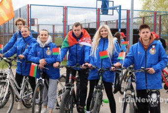 Фото: Лидчина выбирает движение: репортаж с велопарада «Лідскі РОВАРух»