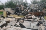 Фото: 29 апреля в деревне Тябы на частном подворье горел гараж