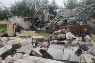 Фото: 29 апреля в деревне Тябы на частном подворье горел гараж
