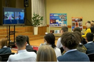 Фото: В регионе состоялся международный телемост молодёжи Лидского и Шелаболихинского районов