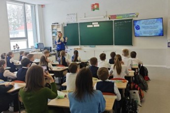 Фото: Денежные сборы, штрафы за пропуски: в Министерстве образования опровергли фейки о школьных правилах Фото: Денежные сборы, штрафы за пропуски: в Министерстве образования опровергли фейки о школьных правилах