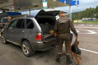 Фото: Пункт пропуска Бенякони работает быстро и без задержек