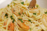 Фото: Нежный морской вкус и сливочные нотки: рецепт пасты с креветками на ужин за 20 минут