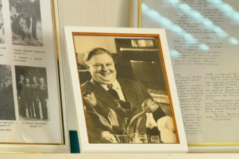 Фото: Средней школе №1 города Лиды присвоено имя выдающегося гражданина Лидского района Михаила Минкевича