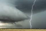 Фото: В Беларуси на 6 июня объявлен оранжевый уровень опасности из-за гроз, ливней и шквалистого ветра