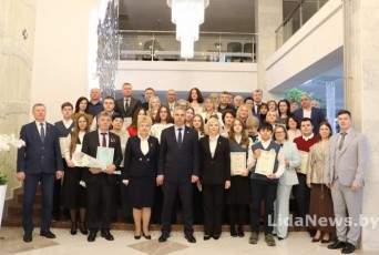 Фото: «Мы безмерно гордимся вами!»: в Лиде чествовали победителей и призеров заключительного этапа республиканской олимпиады