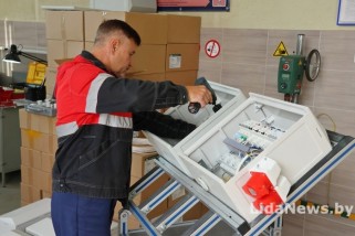 Фото: «Не числом жителей, а износом линий»: Андрей Конон отвечает на рабочие вопросы о малолюдных пунктах