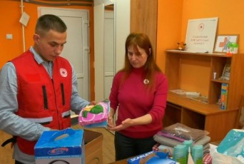 Фото: На Лидчине стартовала ежегодная акция Красного Креста, направленная на помощь нуждающимся