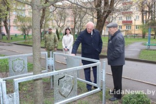 Фото: В Лиде инициатива жильцов нашла отклик сенатора и ЖКХ