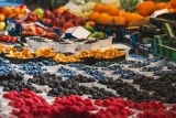 Фото: Обязаны ли платить налоги люди, которые продают грибы и ягоды в Беларуси