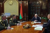Фото: Александр Лукашенко требует усилить подготовку офицерского состава