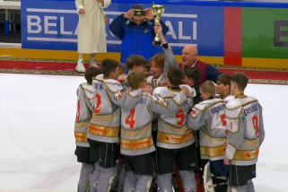 Фото: В Лиде разрешилась интрига второго этапа соревнований среди детей и подростков по хоккею «Золотая шайба»
