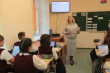 Фото: От мечты до призвания: Елена Помахо тридцать лет учит детей русскому языку и литературе