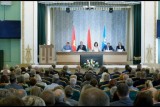 Фото: В Щучине под руководством председателя Совета Республики Натальи Кочановой прошло выездное заседание