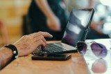Фото: Может ли работник уйти домой пораньше, если все задачи выполнены, пояснила специалист
