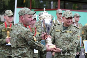 Фото: Кубок за лидчанами
