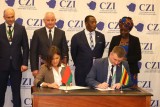 Фото: В Зимбабве состоялось подписание соглашения о сотрудничестве между ОАО "Управляющая компания холдинга "Лидсельмаш" и  компанией AFTRADE DMCC