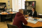 Фото: Отдел содействия занятости оказывает помощь гражданам в трудоустройстве