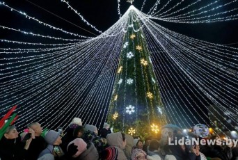 Фото: В Лиде дан старт череде новогодних и рождественских праздников 