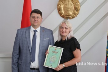 Фото: С профессиональным праздником: в Лидском районе наградили лучших экономистов