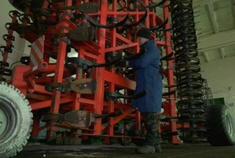 Фото: Хозяйства Лидского района готовы к старту весенней посевной кампании