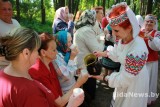 Фото: Жыхары вёскі Істокі знайшлі і аднавілі  падземную крыніцу