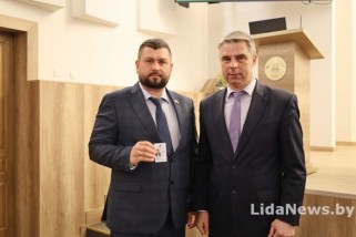 Фото: Курс на рост, опора на лидеров: в Лиде состоялась конференция районного отделения Белорусской партии «Белая Русь»