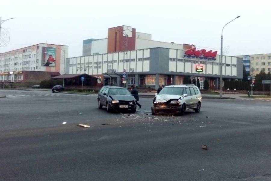 Погода в лиде сегодня по часам. Лида проспект Победы 29. Победы 29 Лида.