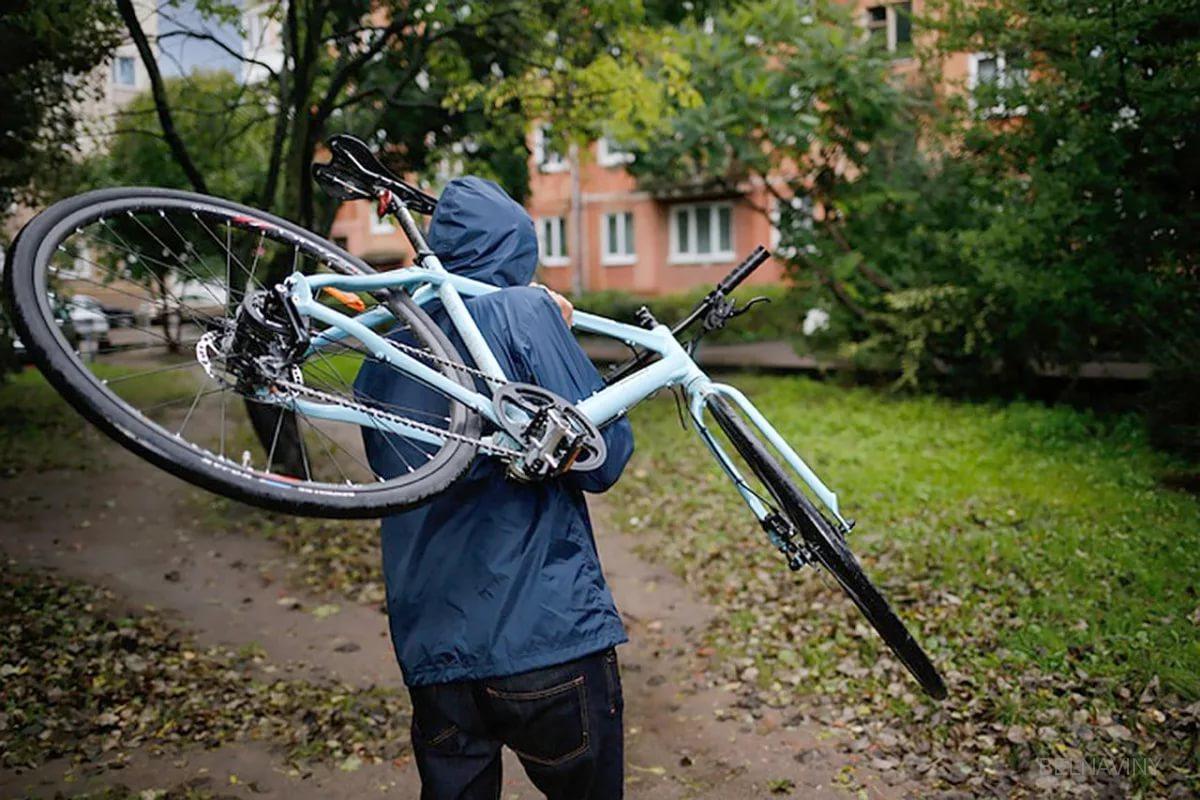 В Лиде участились кражи велосипедов. Одного из воров, 25-летнего мужчину,  удалось задержать