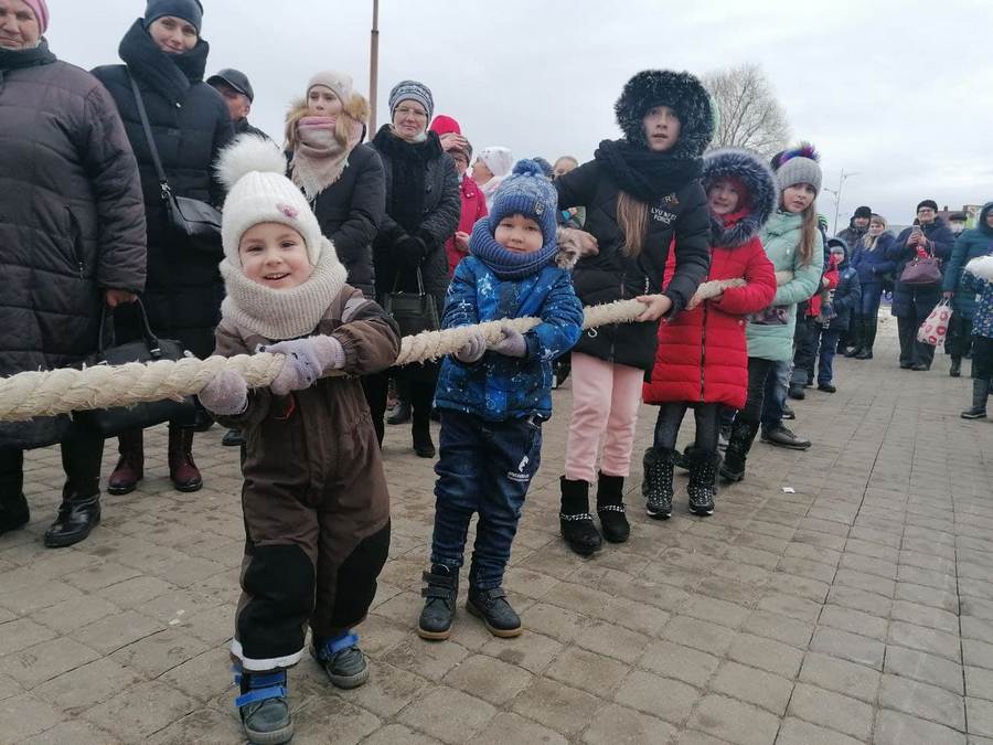 Честная госпожа Масленица. Михеев госпожа честная Масленица.