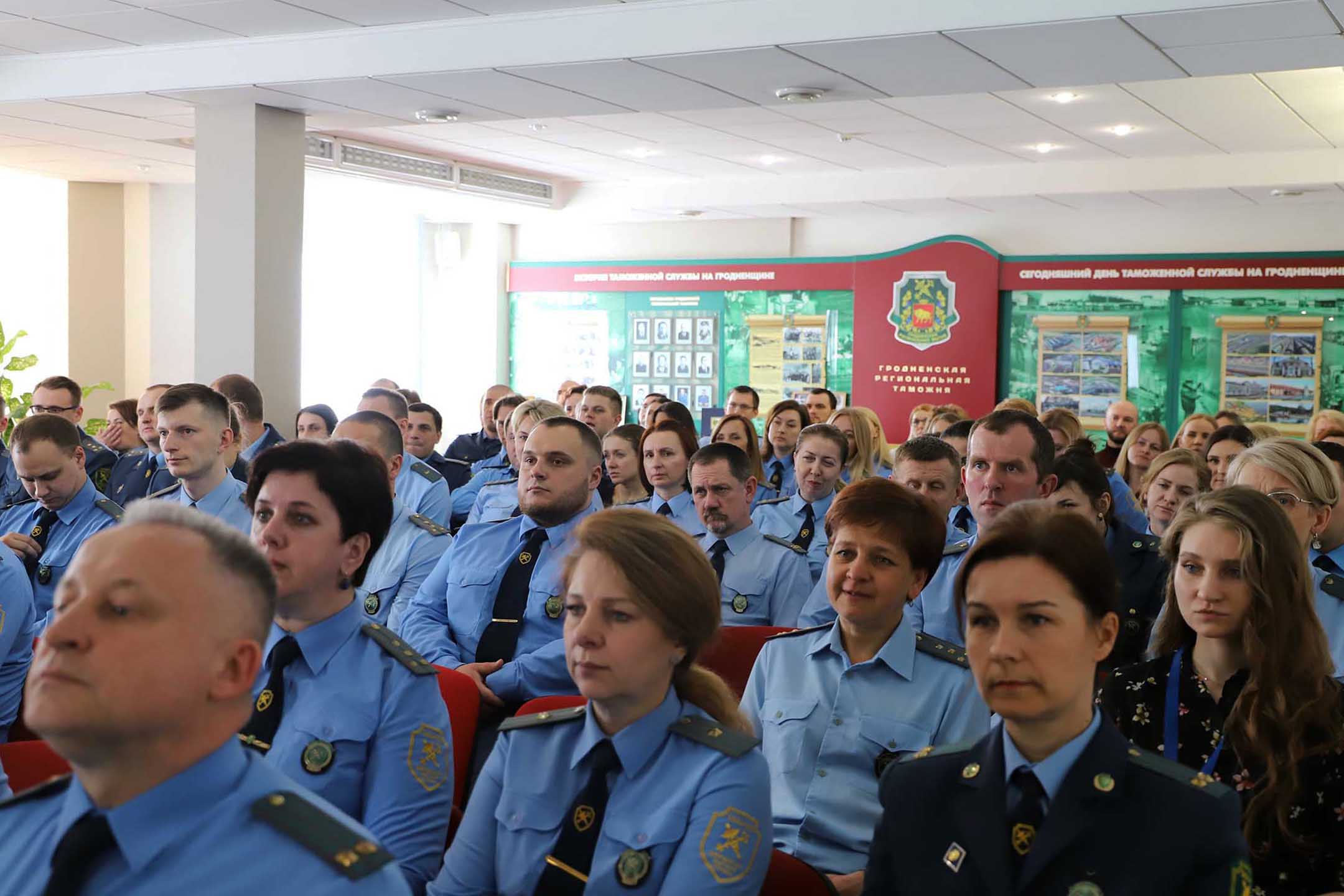 В Международный день освобождения узников фашистских лагерей в Гродненской  региональной таможне состоялась встреча с заместителем прокурора Гродненской  области